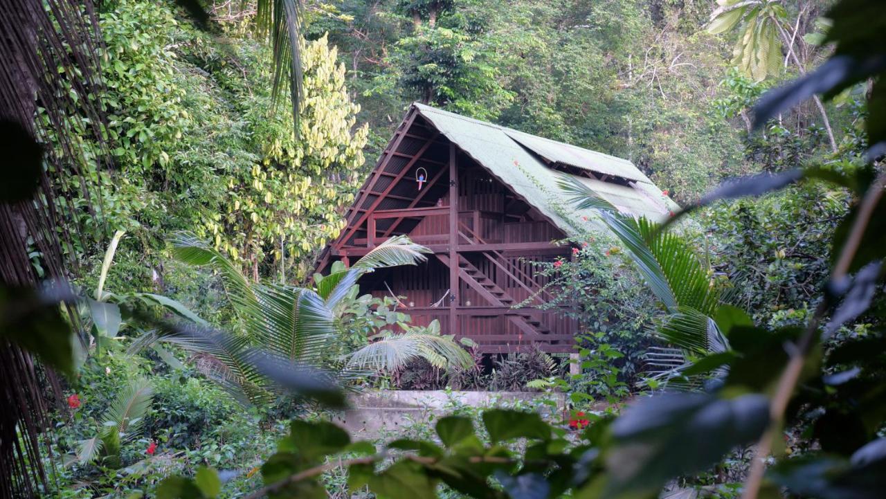 La Kuka Hotel - Nuqui Exterior photo