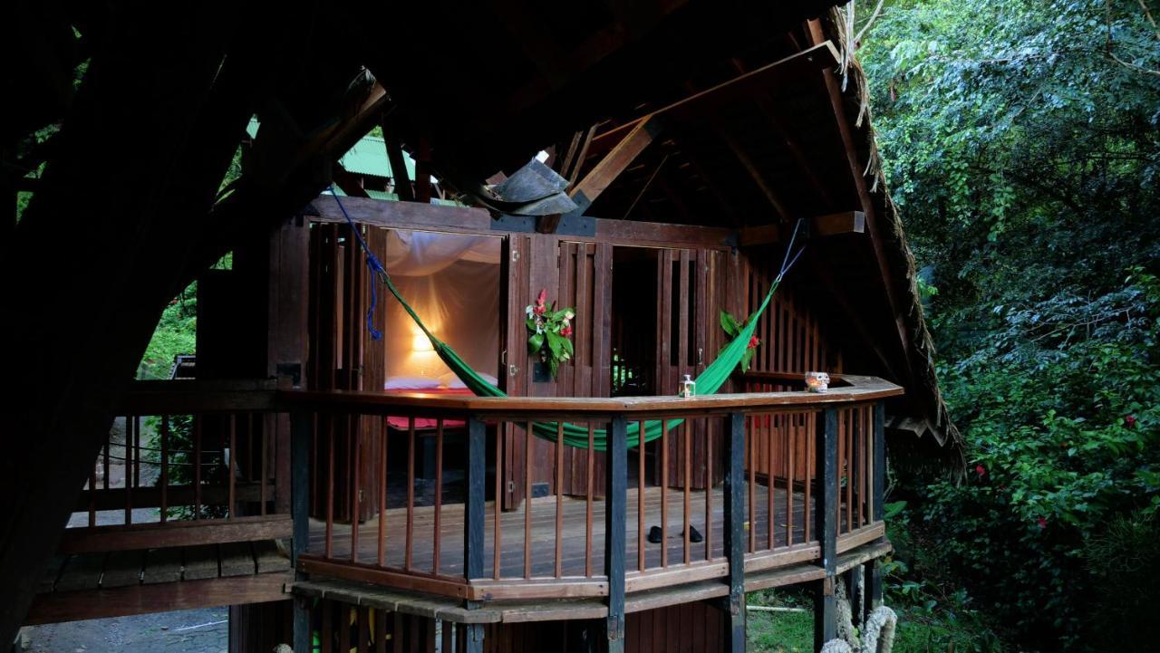 La Kuka Hotel - Nuqui Exterior photo