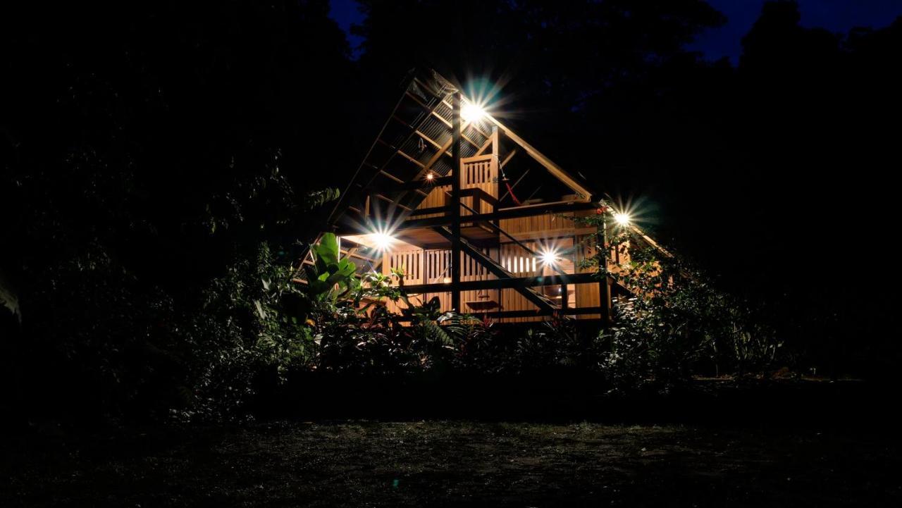 La Kuka Hotel - Nuqui Exterior photo