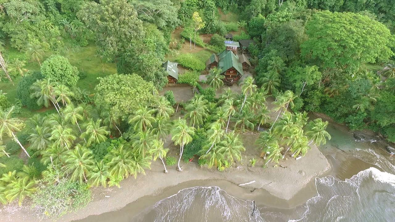 La Kuka Hotel - Nuqui Exterior photo